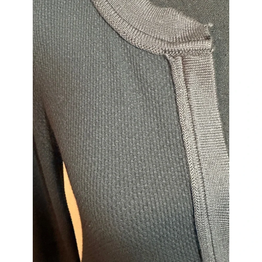 We The Free Free People Black Thermal Waffle Knit Split Neck Top SZ M Winter